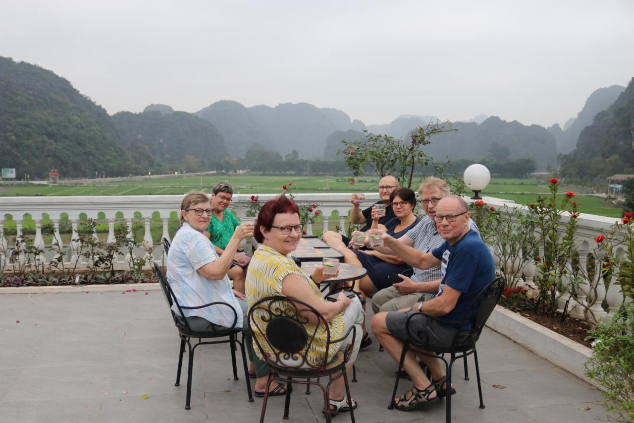 Liberty Hall Tam Coc Hotel & Villa Ninh Binh Exterior foto